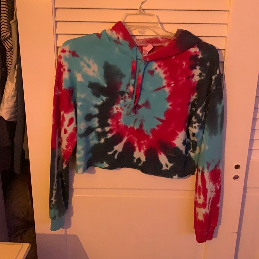 Tie dye cropped sweatshirt, size medium